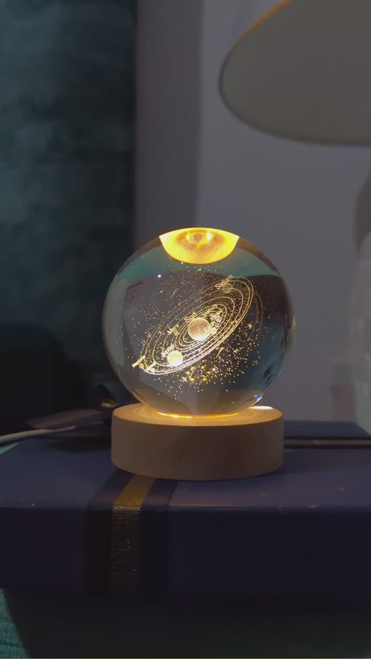 Universe Crystal Ball LED Night Lamp, Creative Engraved Night Light Wooden Base, Warm White Decorative Table Lamp for Home, Office, Bedroom, Birthday Gift (Solar Planet)